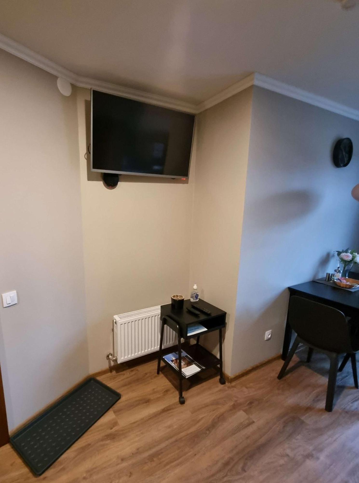 Apartamenti Aluksne Bagian luar foto
